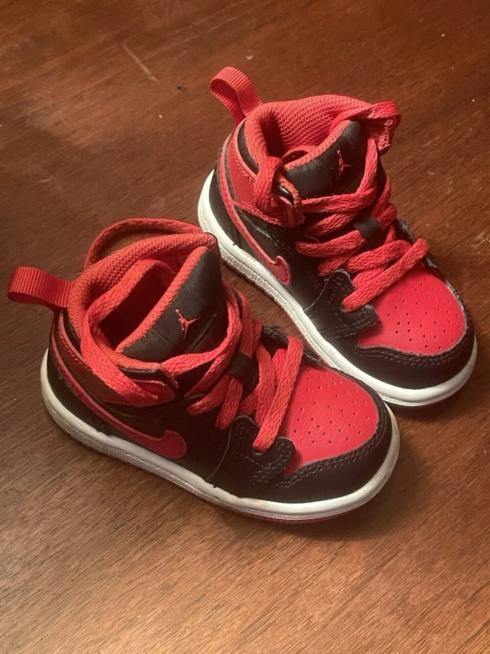 Nike Jordan 1 DQ8425-060 Mid Red Black Lace-Up Sneaker Shoes Kid's Youth US 5C